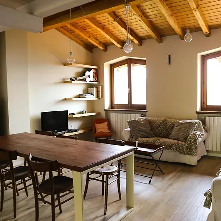 Casa Vacanza Pratolungo Ferienhaus Zogno
